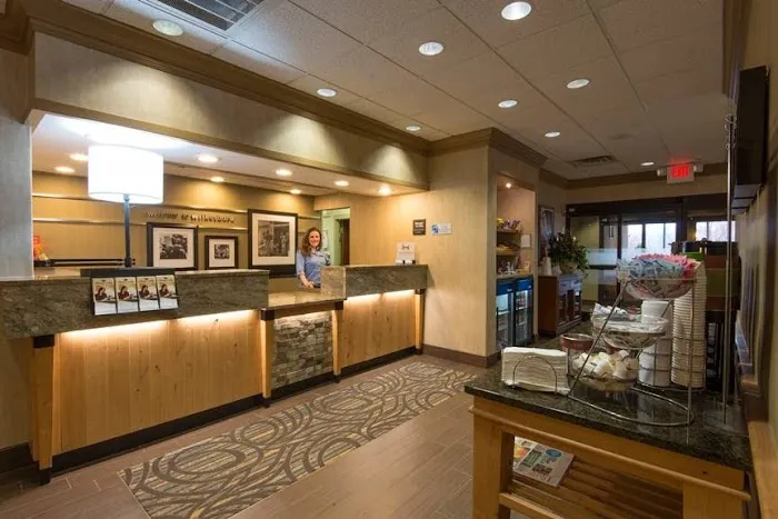 Hampton Inn Wilkesboro 4