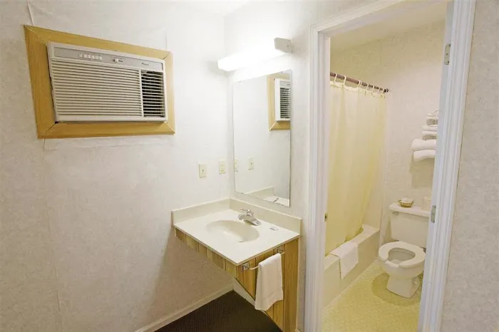 Americas Best Value Inn Jonesville 4