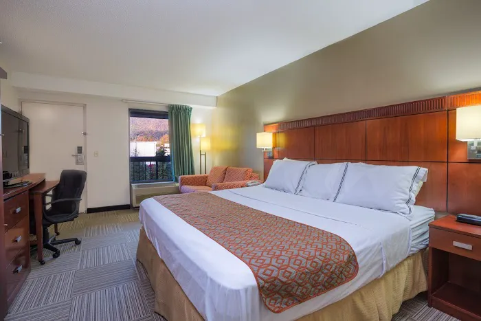 Nation's Inn 4