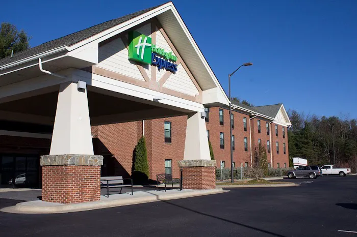 Holiday Inn Express West Jefferson by IHG 4
