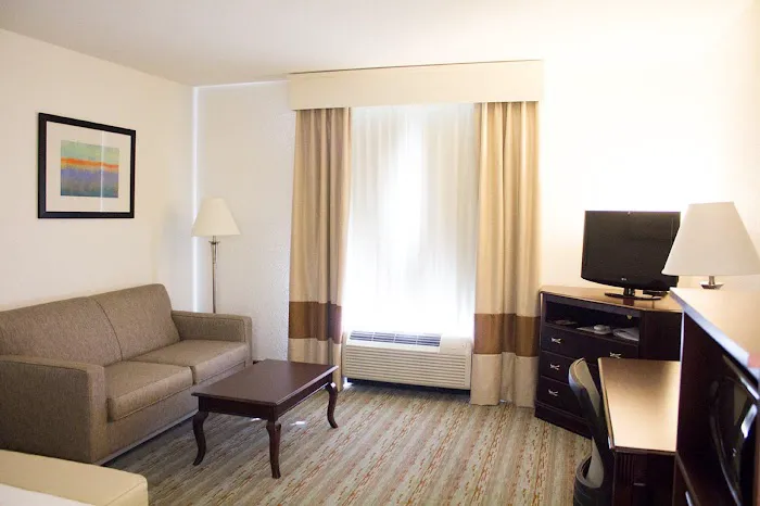 Holiday Inn Express West Jefferson by IHG 4