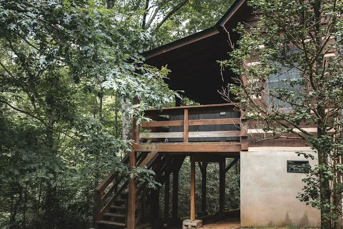 36 North Cabins 4