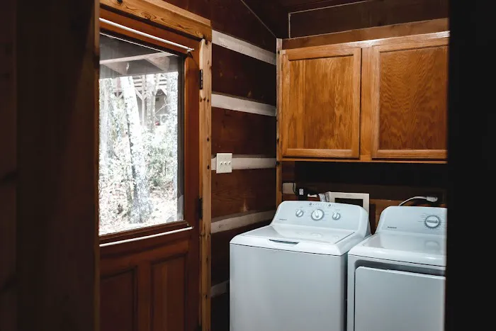 36 North Cabins 4