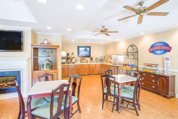 Baymont by Wyndham Martinsville 3