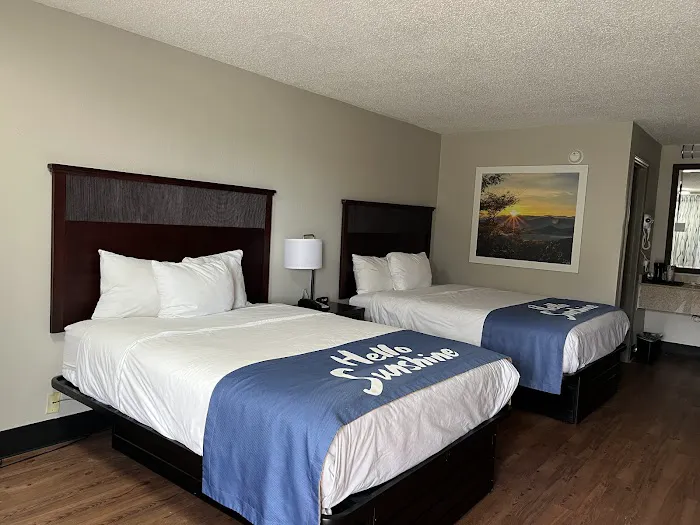 Days Inn by Wyndham King/Winston Salem Area 4