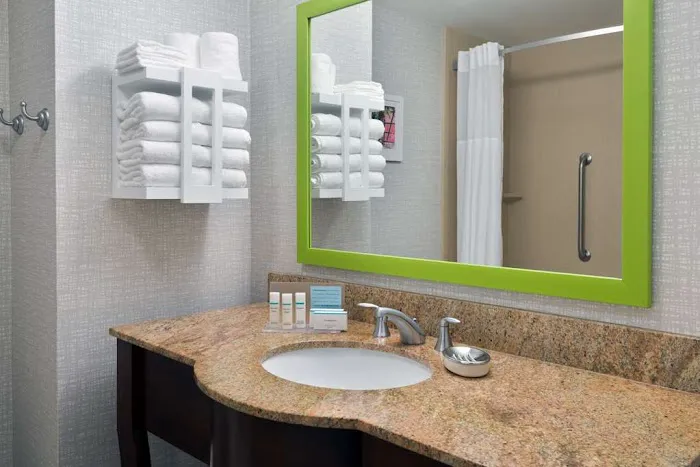 Hampton Inn and Suites-Winston-Salem/University Area NC 4