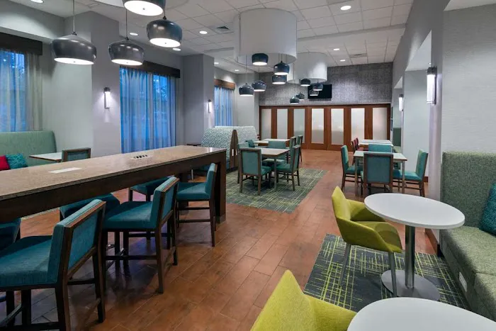 Hampton Inn and Suites-Winston-Salem/University Area NC 4