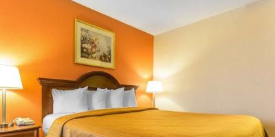 Quality Inn University