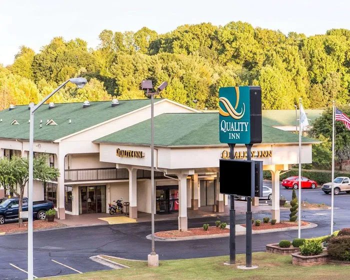 Quality Inn University 4