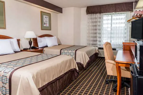 Days Inn by Wyndham Yadkinville 4