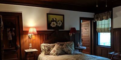 Mountain Laurel Inn