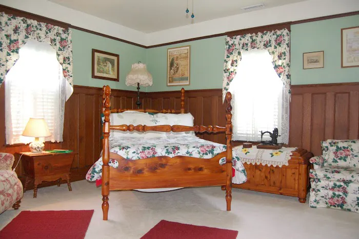 Mountain Laurel Inn 4