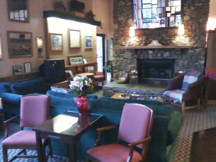 Americourt Hotel 4