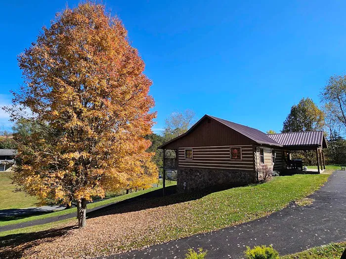 Lakeshore Retreats 4