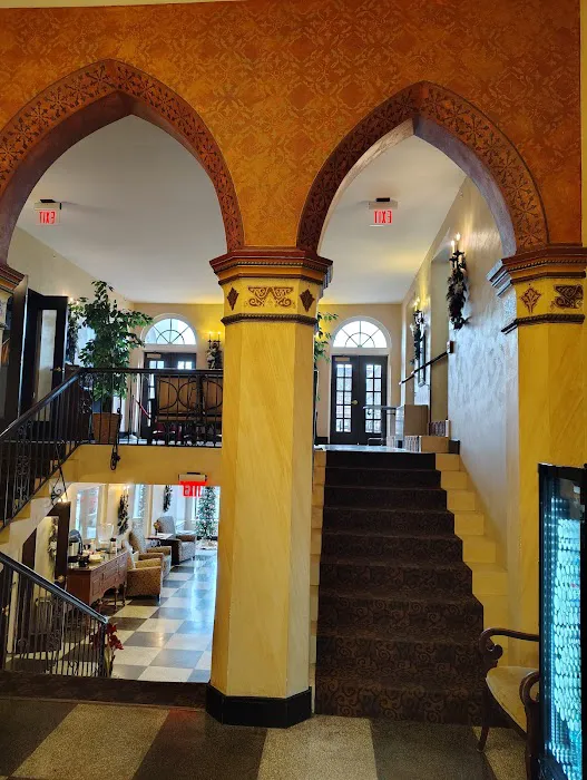 General Francis Marion Hotel 4