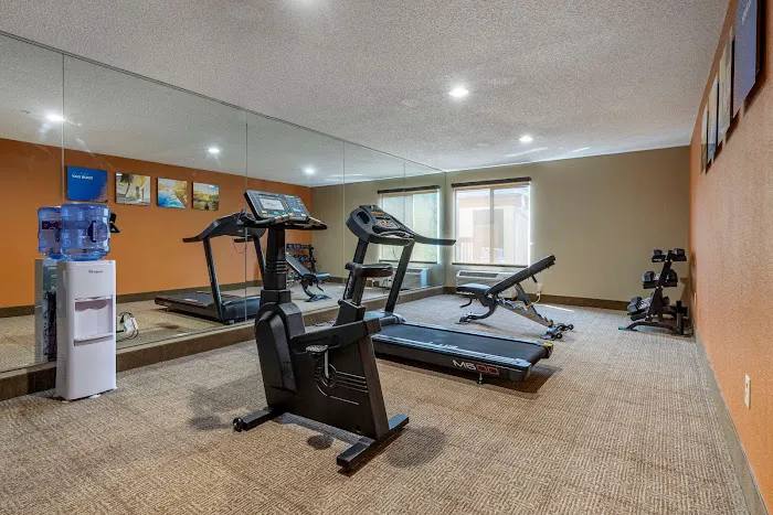 Comfort Inn & Suites Mocksville I-40 4