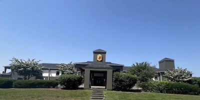 Super 8 by Wyndham Clemmons/Winston-Salem Area I-40