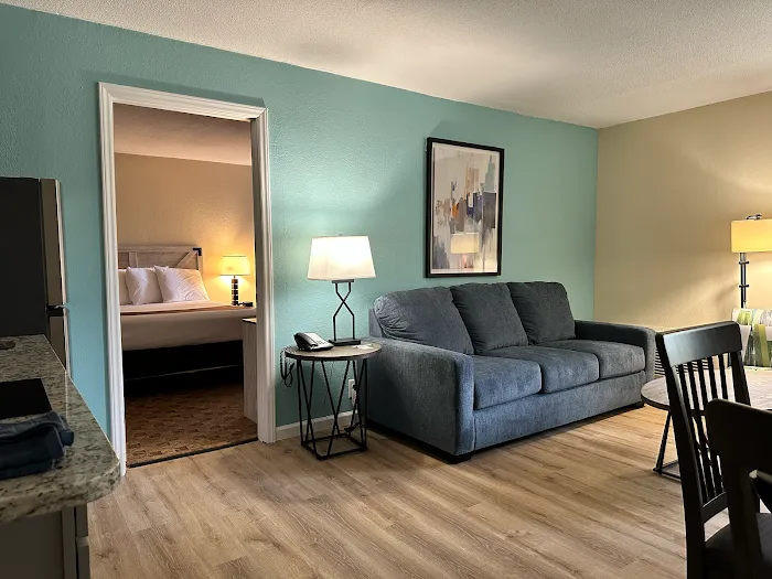 Village Inn Hotel and Event Center | A Trademark Collection by Wyndham 4