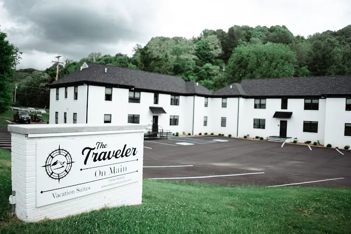The Traveler on Main 4