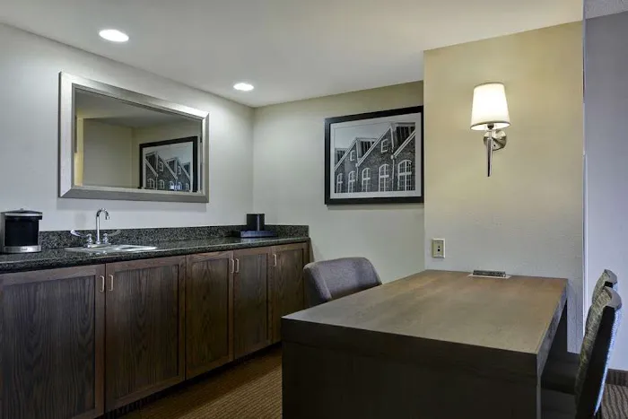 Embassy Suites by Hilton Winston Salem 5