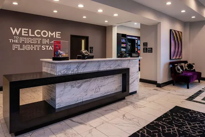 Hampton Inn & Suites Winston-Salem Downtown 5