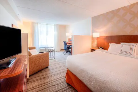 Fairfield Inn & Suites Winston-Salem Downtown 5