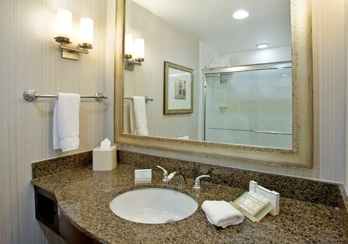 Hilton Garden Inn Winston-Salem/Hanes Mall 4