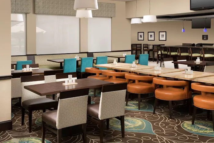 Hilton Garden Inn Winston-Salem/Hanes Mall 4