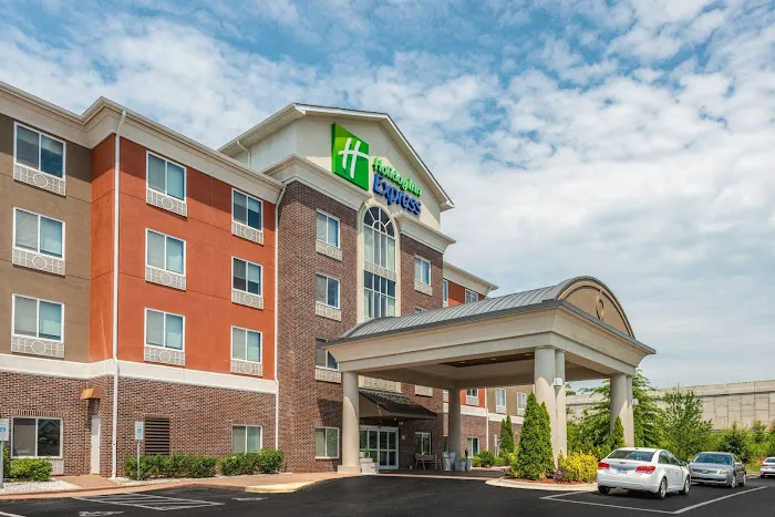 Holiday Inn Express & Suites Statesville by IHG 4