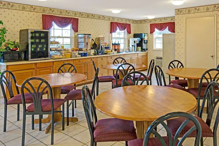 Days Inn by Wyndham Statesville 4