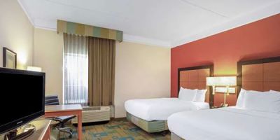 La Quinta Inn & Suites by Wyndham Winston-Salem