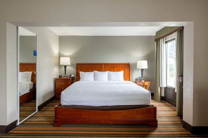 Hampton Inn Winston-Salem Hanes Mall 4