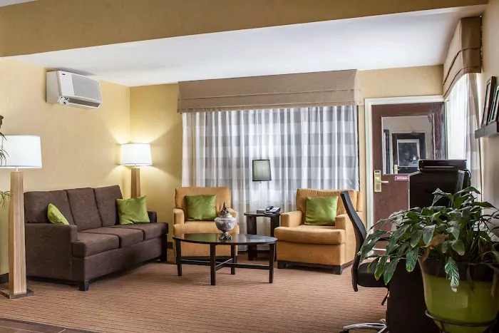 Sleep Inn Hanes Mall 4