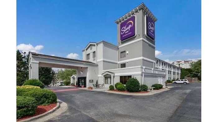 Sleep Inn Hanes Mall 4