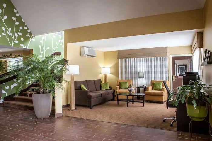 Sleep Inn Hanes Mall 4