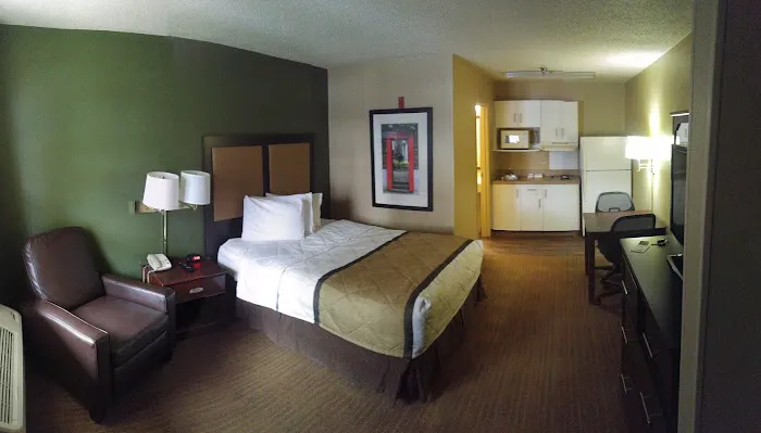 Extended Stay America - Winston-Salem - Hanes Mall Blvd. 4