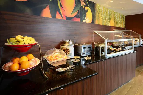 Fairfield Inn & Suites Winston-Salem Hanes Mall 4