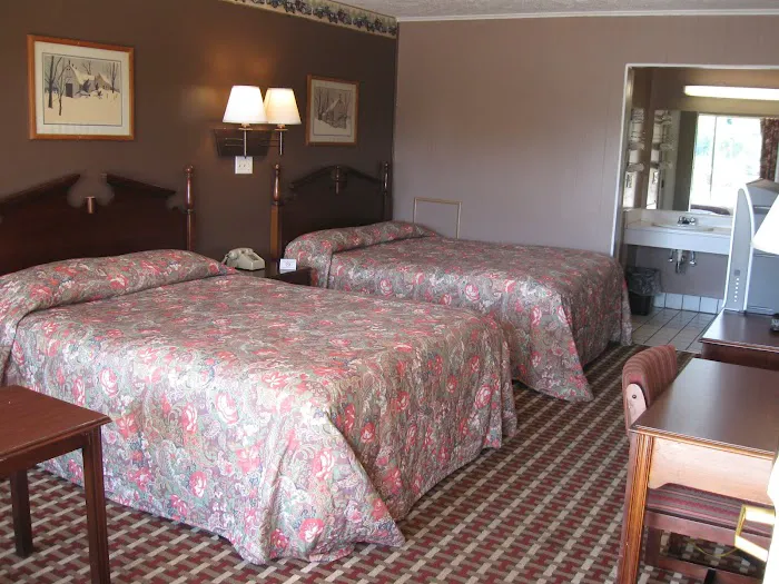 Fincastle Motor Inn 4