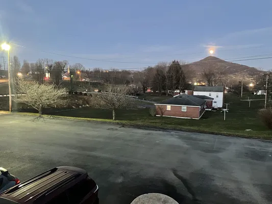 Fincastle Motor Inn 4
