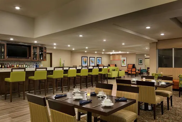 Hilton Garden Inn Statesville 4