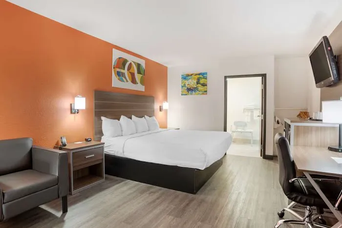 Best Western Statesville Inn 4