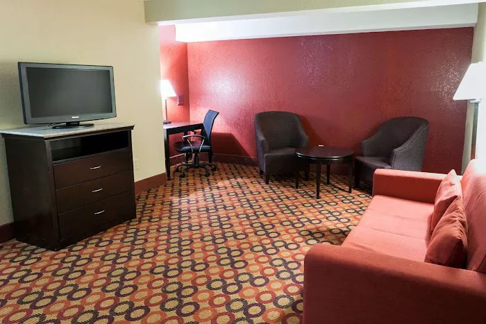 Comfort Inn & Suites Statesville - Mooresville 4