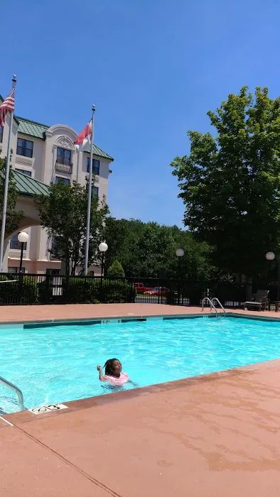Microtel Inn & Suites by Wyndham Winston Salem 4