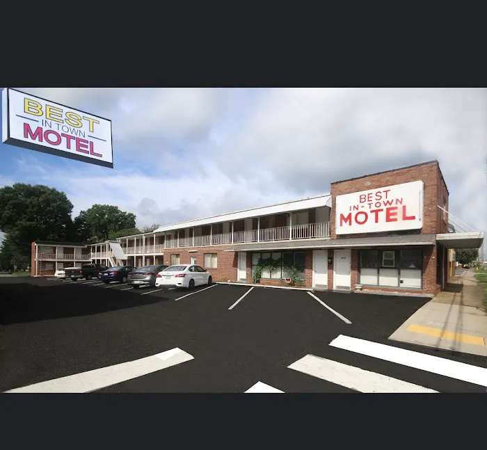 Best In Town Motel 4