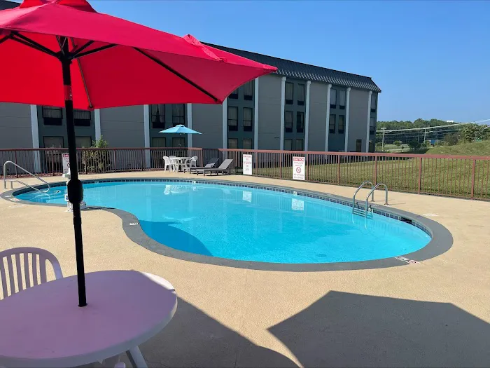 Quality Inn & Suites 4