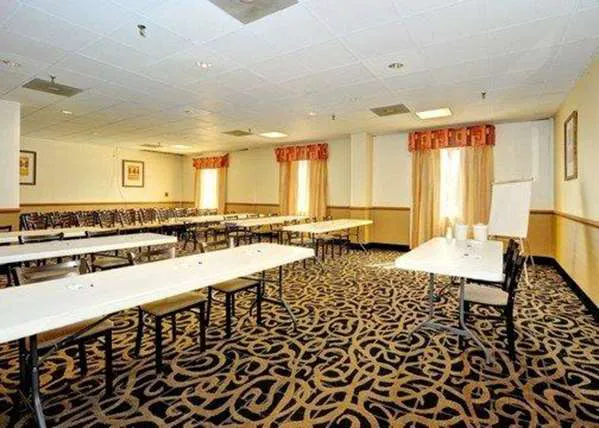 Comfort Inn Thomasville I-85 4