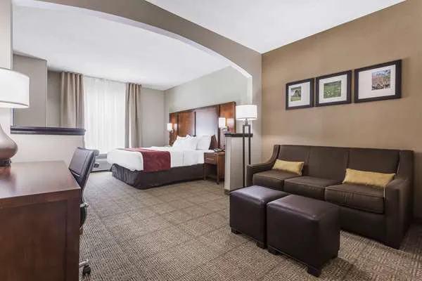 Comfort Suites Salisbury I-85 4