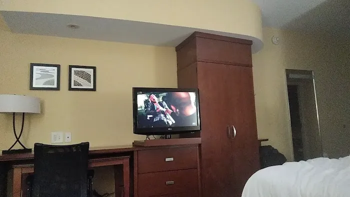 Hotel/Home 4