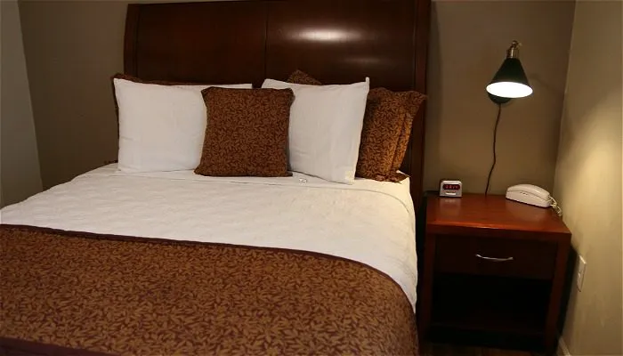 Affordable Suites Statesville 4
