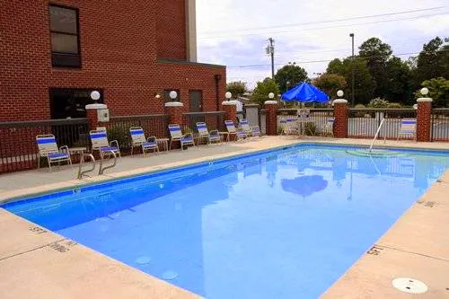 Hampton Inn High Point 4